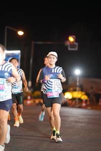 BIB: 8778
                            <button type="button" onclick="openModal(23131762)" class="btn btn-primary btn-sm float-right btn-popup" data-toggle="modal" data-target=".modal-high-quality">
                        <i class="fas fa-shopping-cart"></i> Add to Cart
                    </button>
                                            <button type="button" onclick="isThisMe(23131762, true)" class="btn btn-success btn-sm float-right btn-popup btn-isme hidden" data-toggle="tooltip" data-placement="bottom" title="นี่คือรูปของคุณใช่ไหม คลิกที่นี่เพื่อเอาเข้าอัลบั้ม">
                        <i class="fas fa-plus"></i> Add to album
                    </button>
                    <button type="button" onclick="isThisMe(23131762, false)" class="btn btn-warning btn-sm float-right btn-popup btn-isnotme hidden">
                        <i class="fas fa-ban"></i> Remove from album
                    </button>